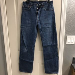 Men’s Levi 501 jeans